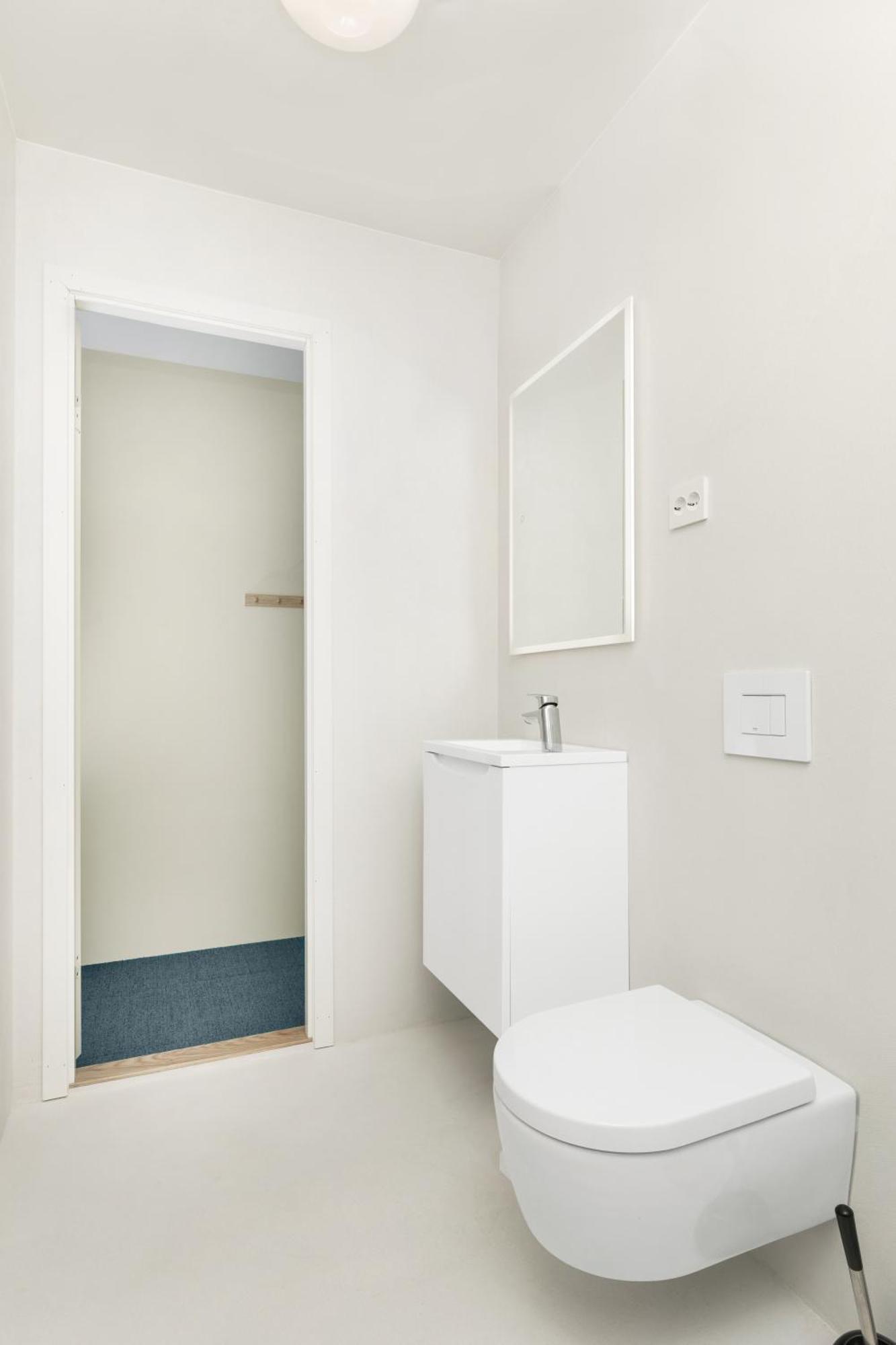 Central Guest House - Bedroom With Private Bathroom Stavanger Quarto foto