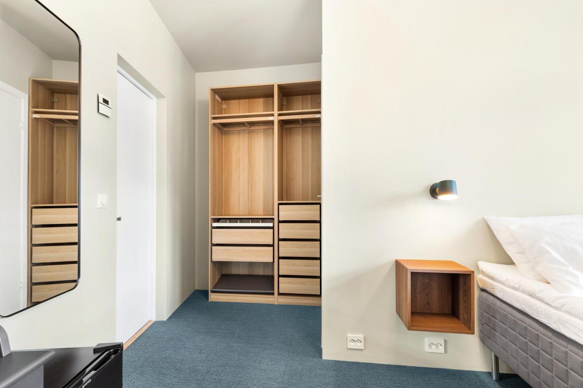 Central Guest House - Bedroom With Private Bathroom Stavanger Quarto foto